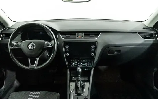 Skoda Octavia 1.60 автоматическая, фото №5