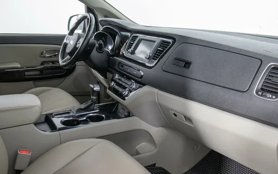 Kia Carnival 2.20 автоматическая, фото №5
