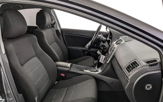 Toyota Avensis 1.80 вариатор, фото №12