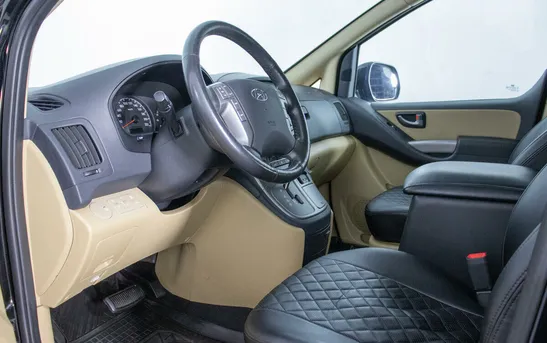 Hyundai H-1 2.50 автоматическая, фото №9