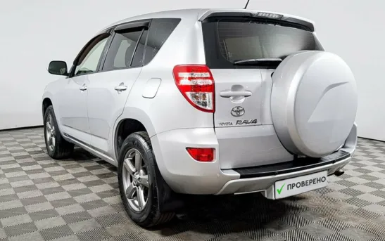Toyota RAV4 2.00 вариатор, фото №4