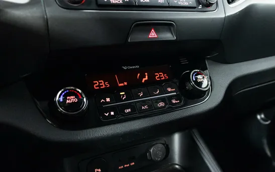 Kia Sportage 2.00 автоматическая, фото №8