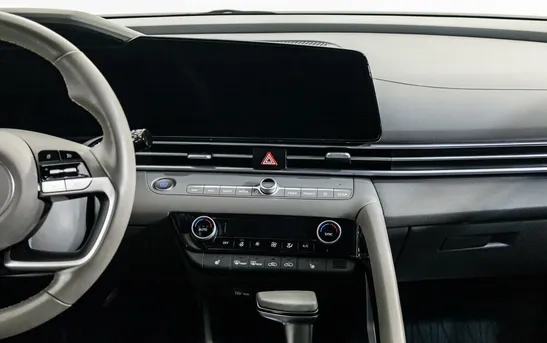 Hyundai Elantra 2.00 автоматическая, фото №8