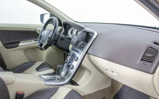 Volvo XC60 2.40 автоматическая, фото №4