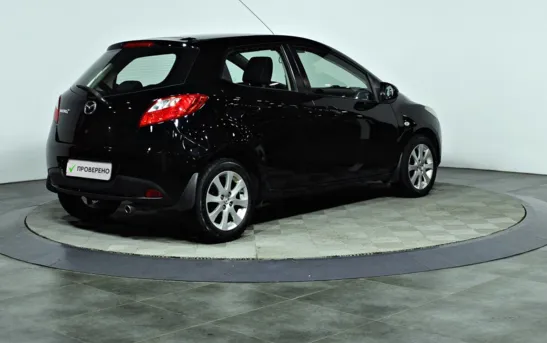 Mazda 2 1.50 автоматическая, фото №2