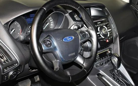 Ford Focus 2.00 робот, фото №5