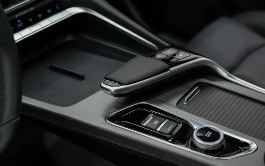 Changan UNI-T 1.50 робот, фото №15