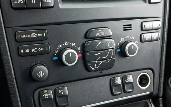Volvo XC90 2.40 автоматическая, фото №10