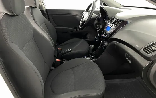 Hyundai Solaris 1.60 автоматическая, фото №7