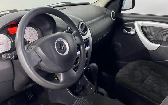 Renault Logan 1.60 автоматическая, фото №5