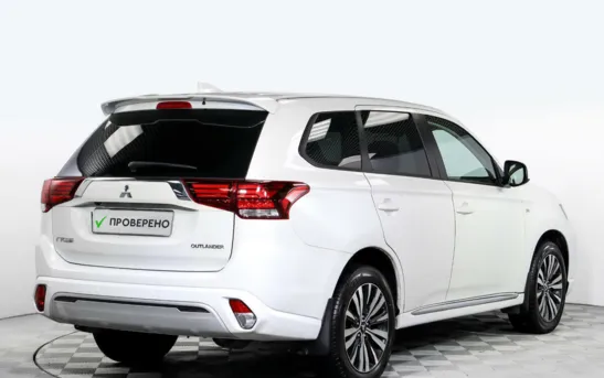 Mitsubishi Outlander 2.00 вариатор, фото №2