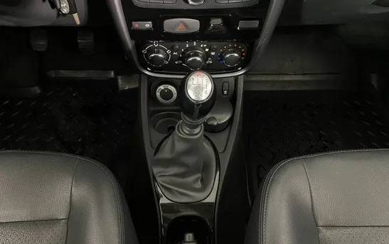 Renault Duster 2.00 механика, фото №10