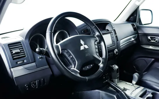 Mitsubishi Pajero 3.00 автоматическая, фото №5