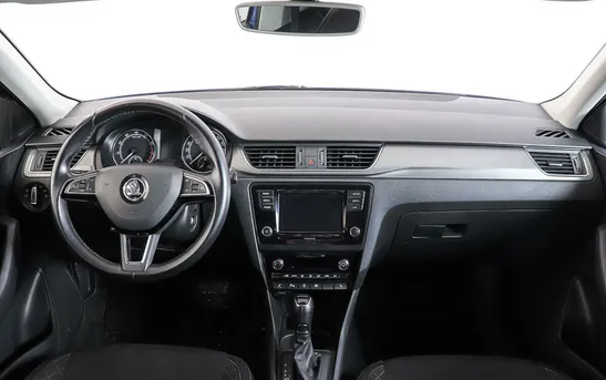 Skoda Rapid 1.40 робот, фото №5