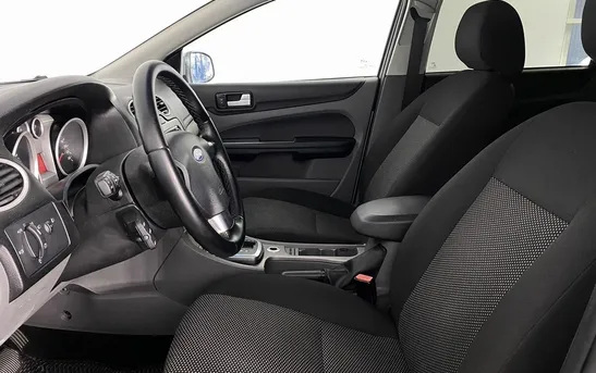 Ford Focus 1.60 автоматическая, фото №5