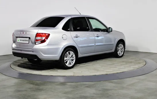 Lada (ВАЗ) Granta 1.60 механика, фото №2