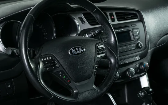 Kia Ceed 1.60 автоматическая, фото №9