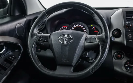 Toyota RAV4 2.00 вариатор, фото №9