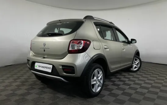 Renault Sandero 1.60 автоматическая, фото №2