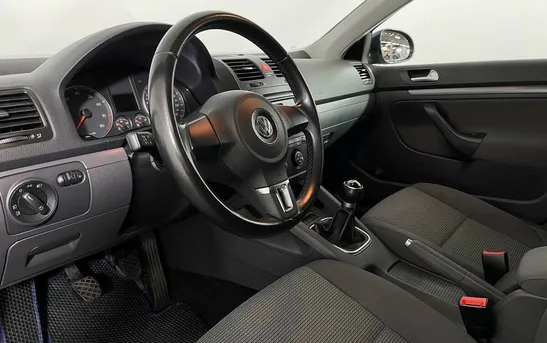 Volkswagen Jetta 1.60 механика, фото №8