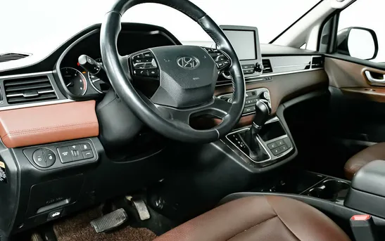 Hyundai Grand Starex 2.50 автоматическая, фото №9