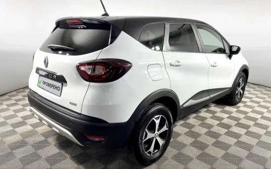 Renault Kaptur 1.30 вариатор, фото №2