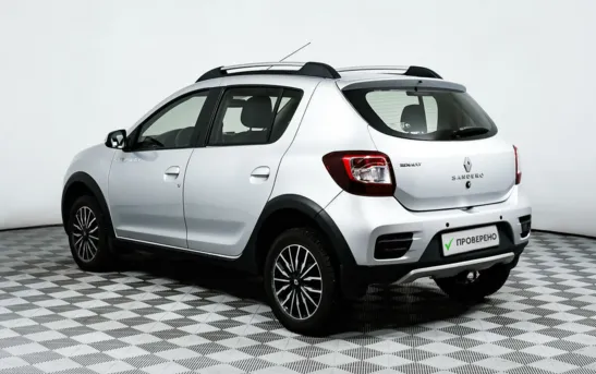 Renault Sandero 1.60 автоматическая, фото №4