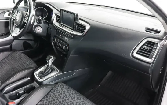 Kia Ceed 1.60 автоматическая, фото №5