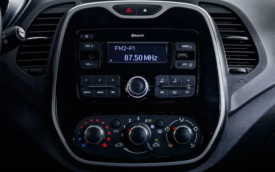 Renault Kaptur 1.60 вариатор, фото №9