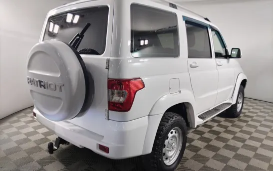 УАЗ Patriot 2.70 механика, фото №2