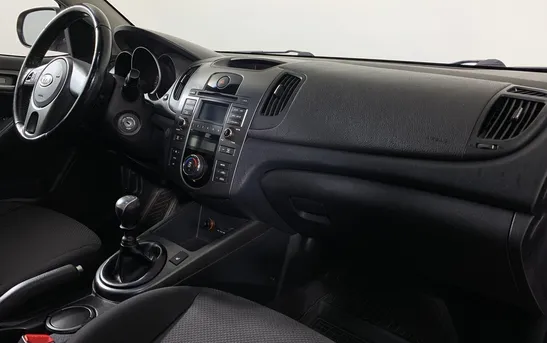 Kia Cerato 1.60 механика, фото №5