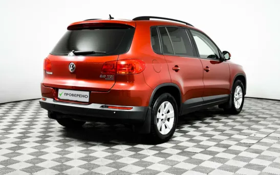 Volkswagen Tiguan 2.00 автоматическая, фото №2