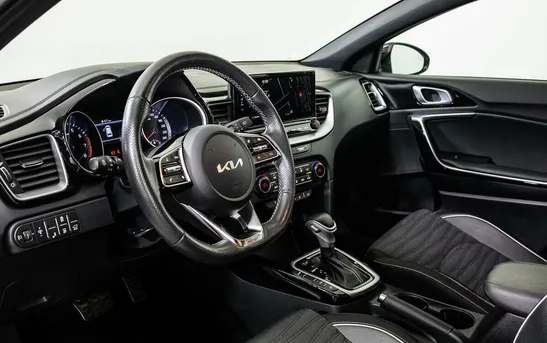 Kia Ceed 1.50 робот, фото №5