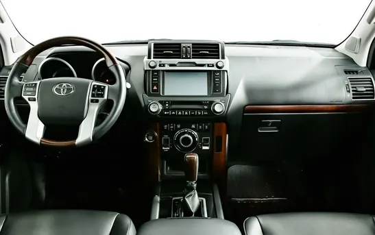 Toyota Land Cruiser Prado 2.80 автоматическая, фото №7