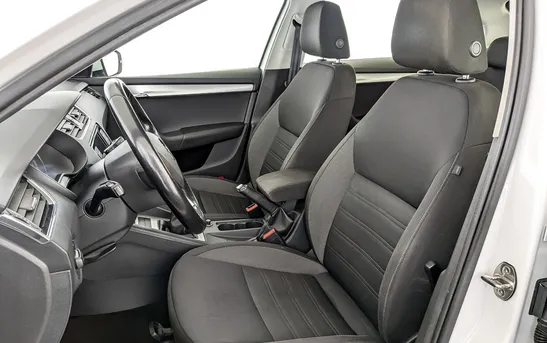 Skoda Octavia 1.60 механика, фото №6