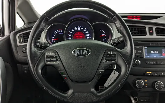 Kia Ceed 1.60 автоматическая, фото №11