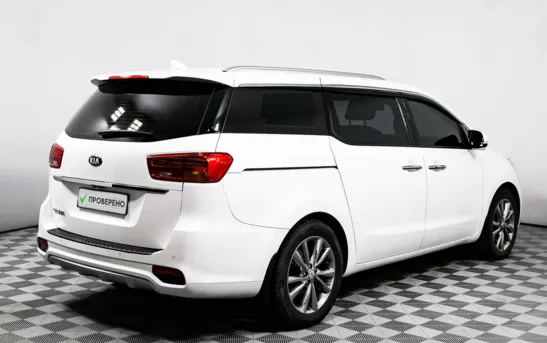 Kia Carnival 2.20 автоматическая, фото №2