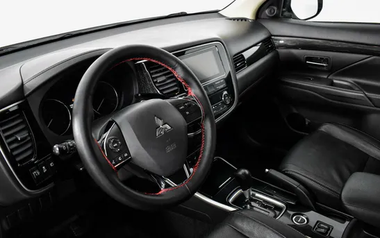 Mitsubishi Outlander 2.00 вариатор, фото №5
