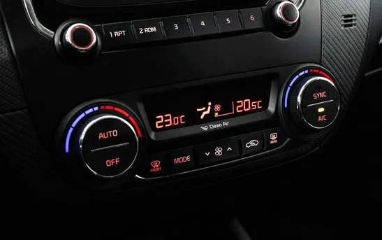 Kia Cerato 2.00 автоматическая, фото №7