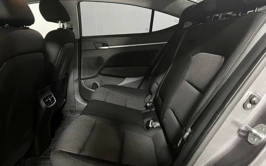 Hyundai Elantra 2.00 автоматическая, фото №6