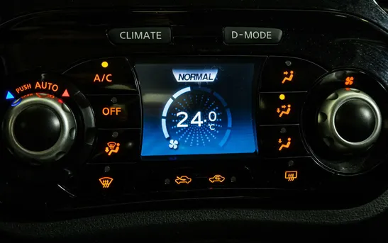 Nissan Juke 1.60 вариатор, фото №7