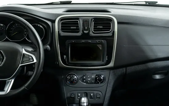 Renault Logan 1.60 вариатор, фото №9