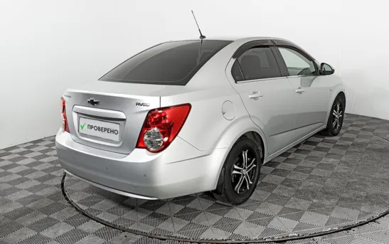 Chevrolet Aveo 1.60 механика, фото №2