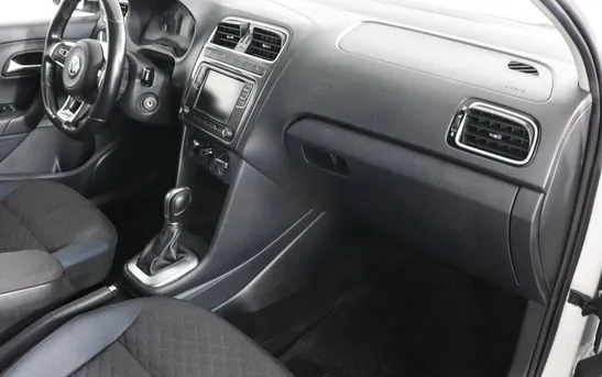 Volkswagen Polo 1.60 автоматическая, фото №6