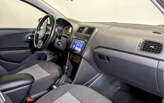 Volkswagen Polo 1.60 автоматическая, фото №6
