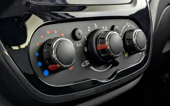 Renault Kaptur 1.60 вариатор, фото №11