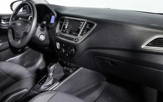 Hyundai Solaris 1.60 автоматическая, фото №5