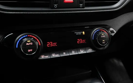 Kia Cerato 2.00 автоматическая, фото №14