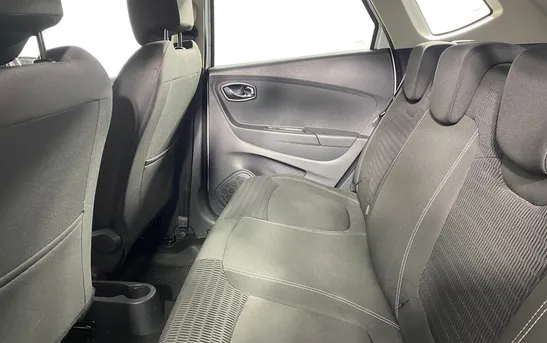 Renault Kaptur 1.60 вариатор, фото №8