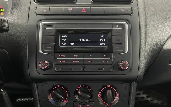 Volkswagen Polo 1.60 автоматическая, фото №9